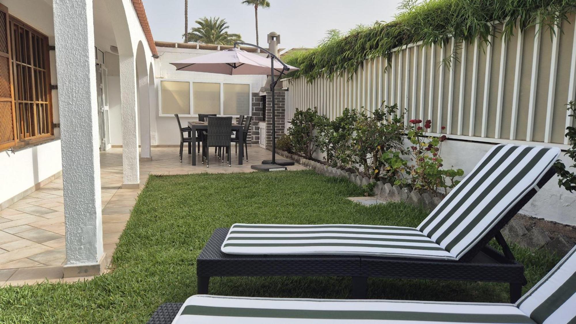Oasis Holycan - By Gestion Vacacional Canarias San Bartolome de Tirajana  Exterior photo